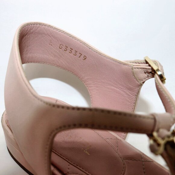 Chanel Quilted Logo 38 Baby Pink Flat T Strap Sandals Chain CC Logo - Picture 10 of 12